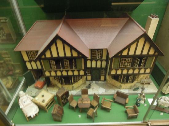 The house at Museum of Childhood / Дом в музее Детства
