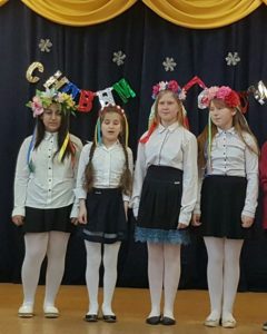 Попурри новогодних детских украинских песен